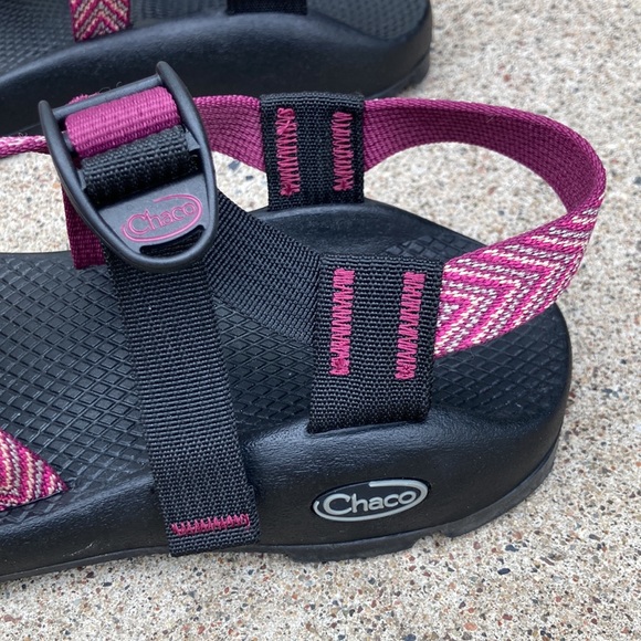 COPY - 🌸Chaco Z1 Vibram sandals 🌸 - Picture 4 of 12